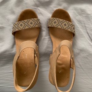 very comfortable heels